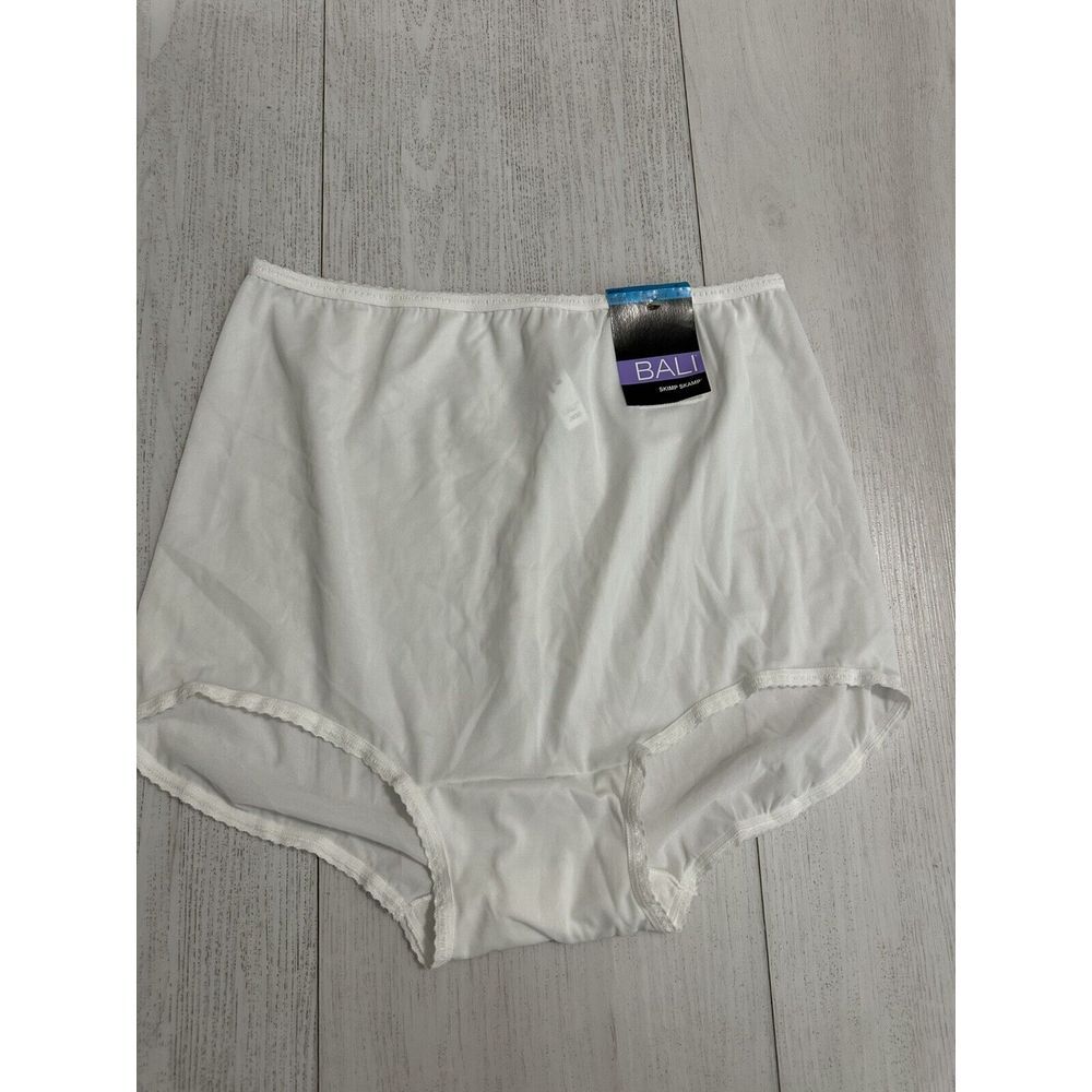NWT Vintage Bali Nylon Skimp Skamp Brief Panties Sz 9 - White